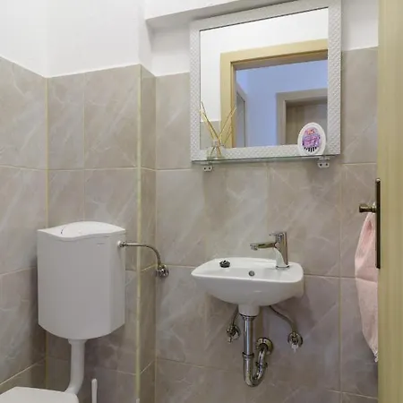 Apartmani Topcic Apartment *